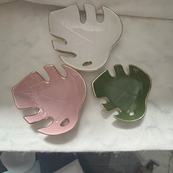 Palm Leaf Ceramic Jewelry Set - Picture 1 of 2